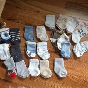 SOCK LOT -21 pairs of socks